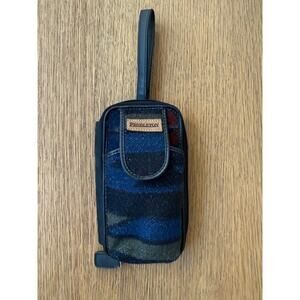 Pendleton Wool Zip Around Aztec Tribal Wallet for Women with Mirror and cc slots